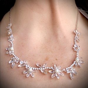 Kate Spade necklace!New,never worn!silver,crystals